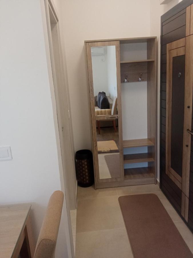 Apartman Ami Ulcinj Bagian luar foto