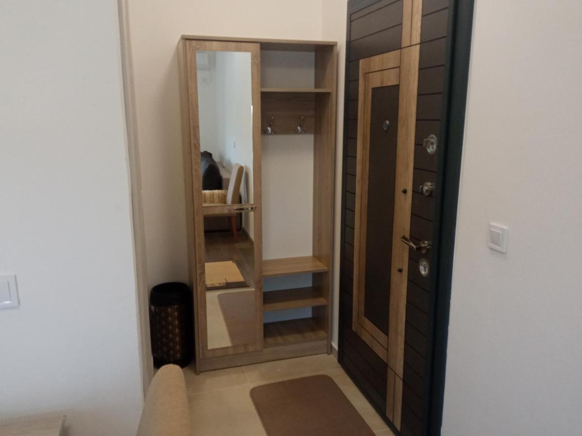 Apartman Ami Ulcinj Bagian luar foto